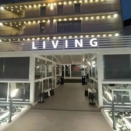 Living Hotel