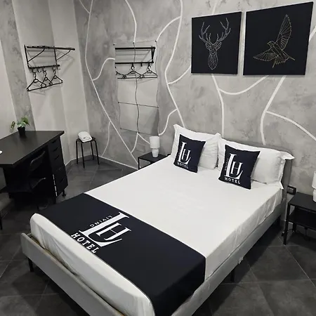 Living Hotel 3*