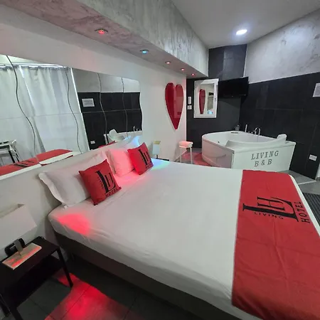 Living 3* Casoria