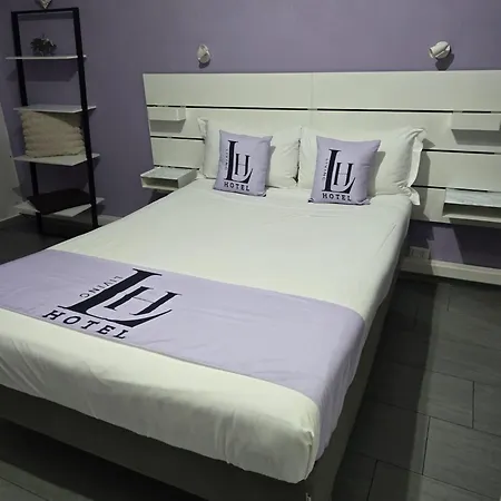 Living Hotel 3*