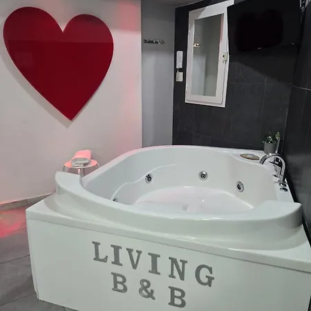 Living 3* Casoria